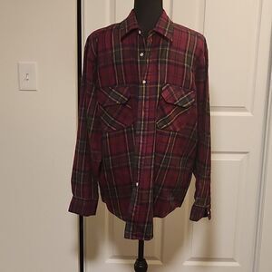 Outdoor Exchange plaid long sleeve button down shirt